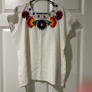 Women’s hand embroidered short-sleeve top